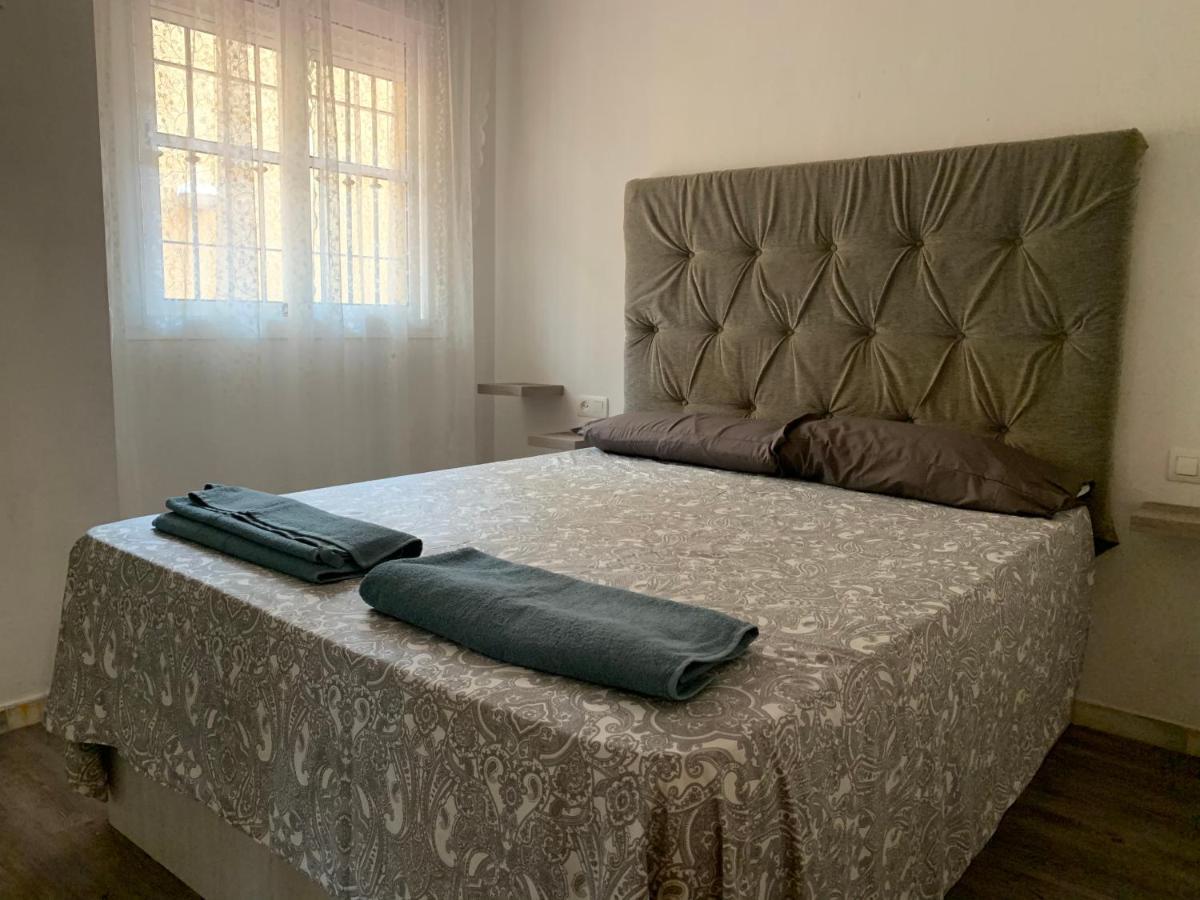 Apartamento con jardín y piscina en el faro de calaburras La Cala De Mijas Exterior foto